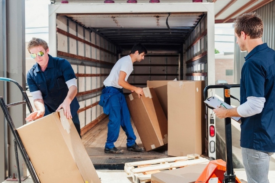 Long Distance Moving